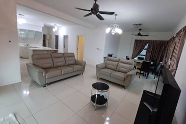 Ujana Executive Apartment