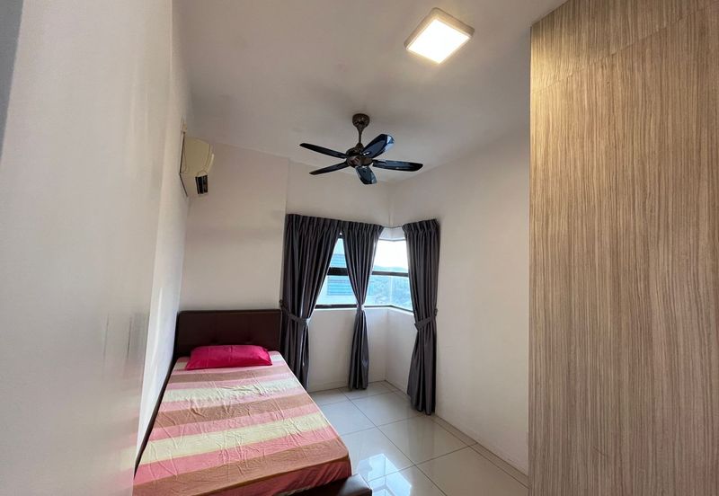 Ujana Executive Apartment