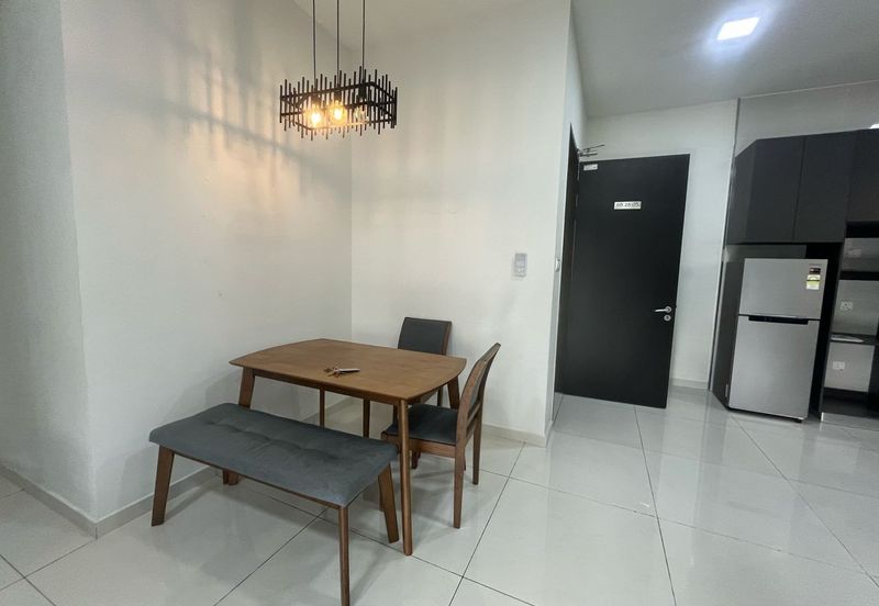 Baypoint @ Country Garden Danga Bay