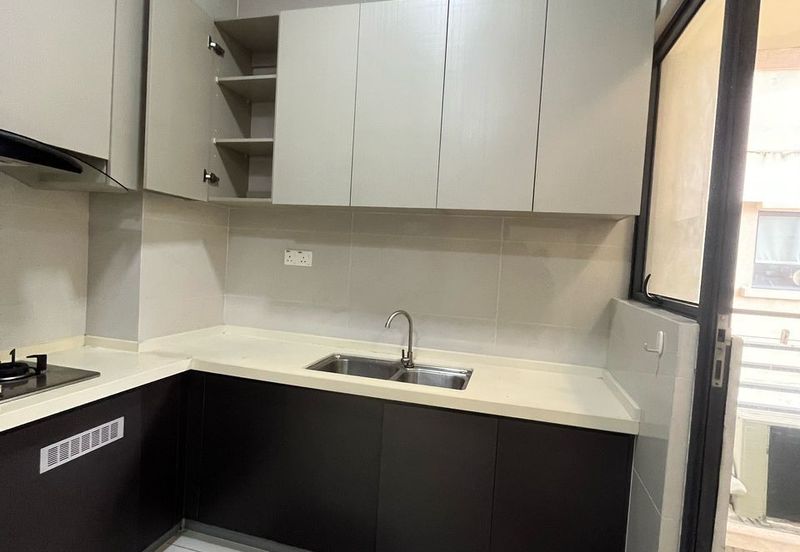 Baypoint @ Country Garden Danga Bay