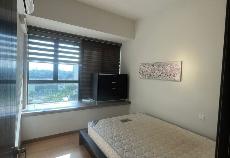 Baypoint @ Country Garden Danga Bay