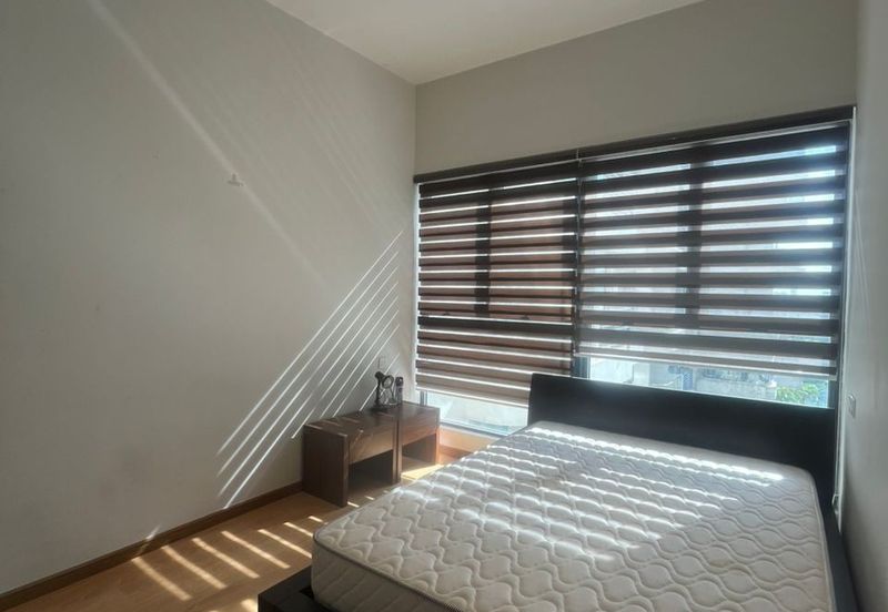 Baypoint @ Country Garden Danga Bay