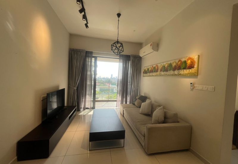 Baypoint @ Country Garden Danga Bay