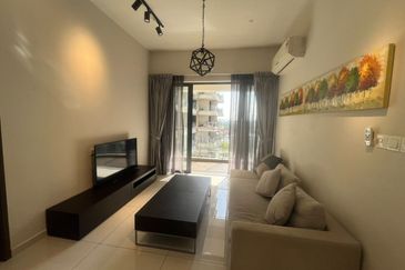 Baypoint @ Country Garden Danga Bay