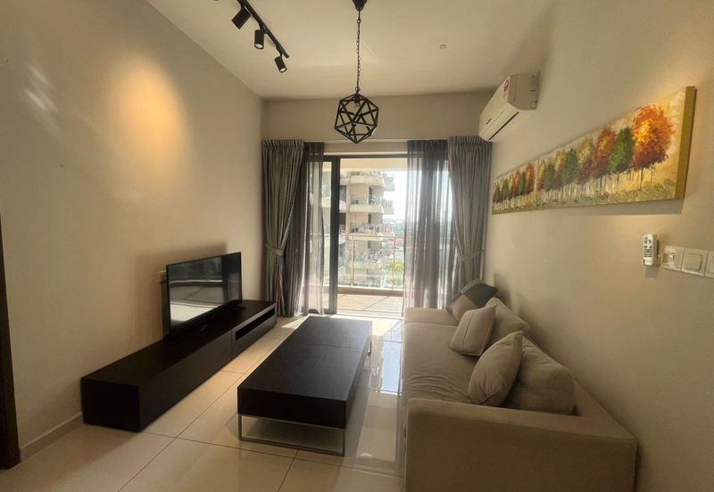 Baypoint @ Country Garden Danga Bay