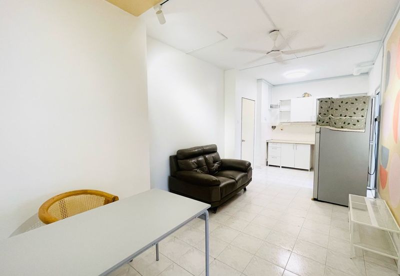 Bistari Impian Apartment @ Larkin