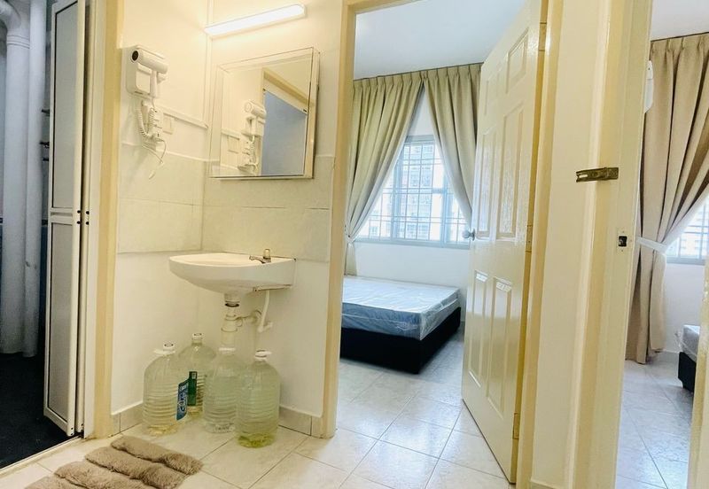 Bistari Impian Apartment @ Larkin