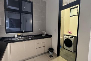 Twin Tower Residence