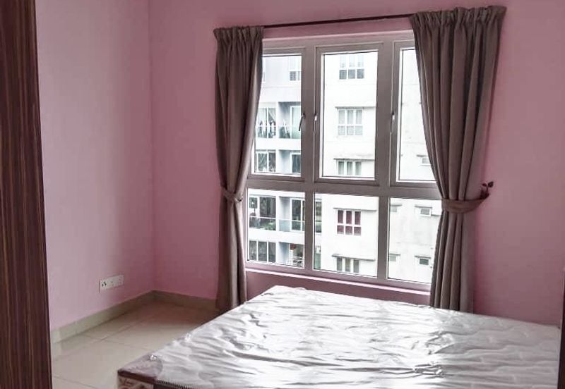 Seasons Luxury Apartments @ Amara Larkin