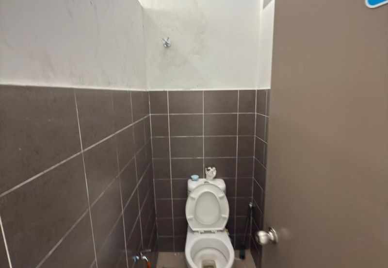 The LakeFront @ Southkey