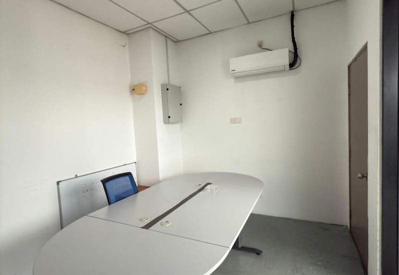 The LakeFront @ Southkey