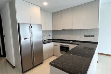 Puteri Cove Residences