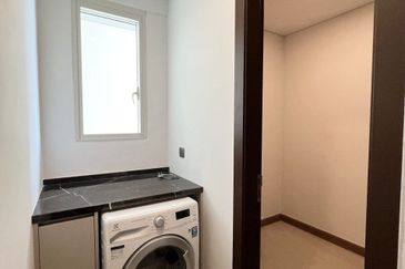 Puteri Cove Residences