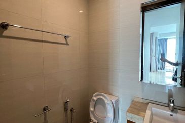 Puteri Cove Residences