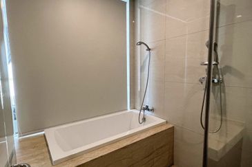 Puteri Cove Residences