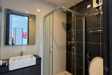 Bay Laurel @ Country Garden Danga Bay