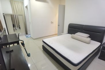 Dedaun Hijau (Greenfield Regency)