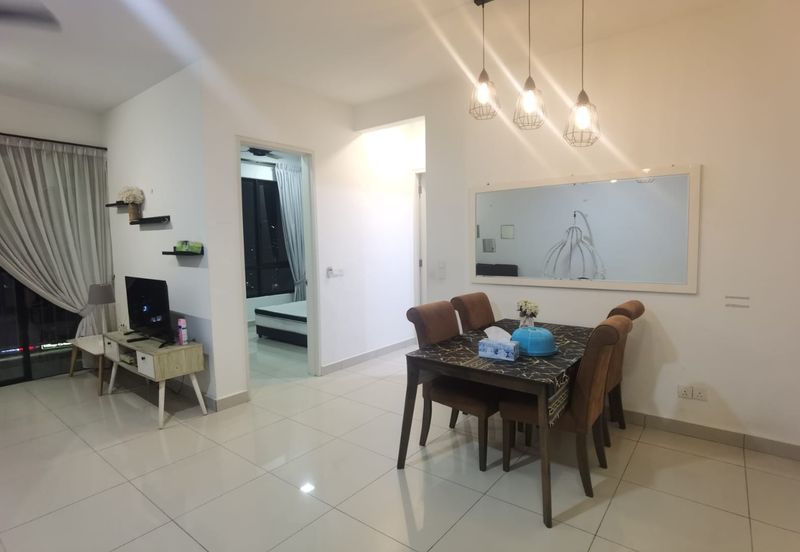 Dedaun Hijau (Greenfield Regency)