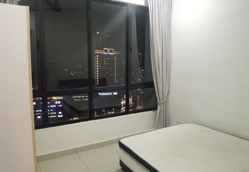 Dedaun Hijau (Greenfield Regency)