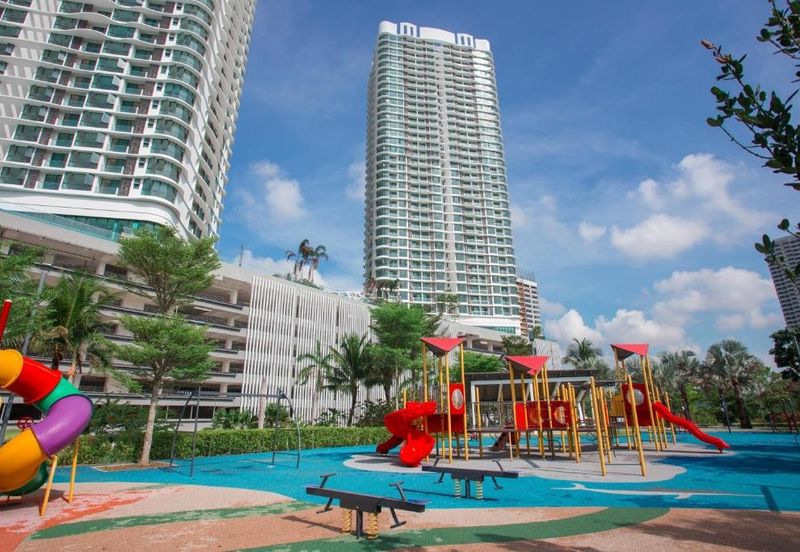 The M @ Medini Macrolink