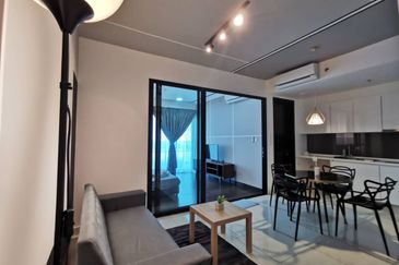 Almas @ Puteri Harbour