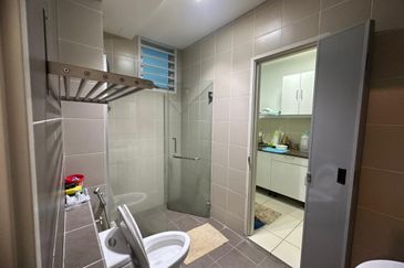 D Rich Executive Suites