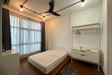 D Rich Executive Suites