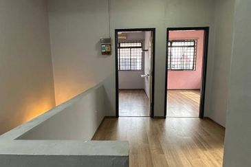 Jalan Mewah Ria 4/10