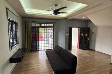 Jalan Mewah Ria 4/10