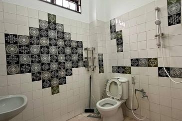 Jalan Mewah Ria 4/10