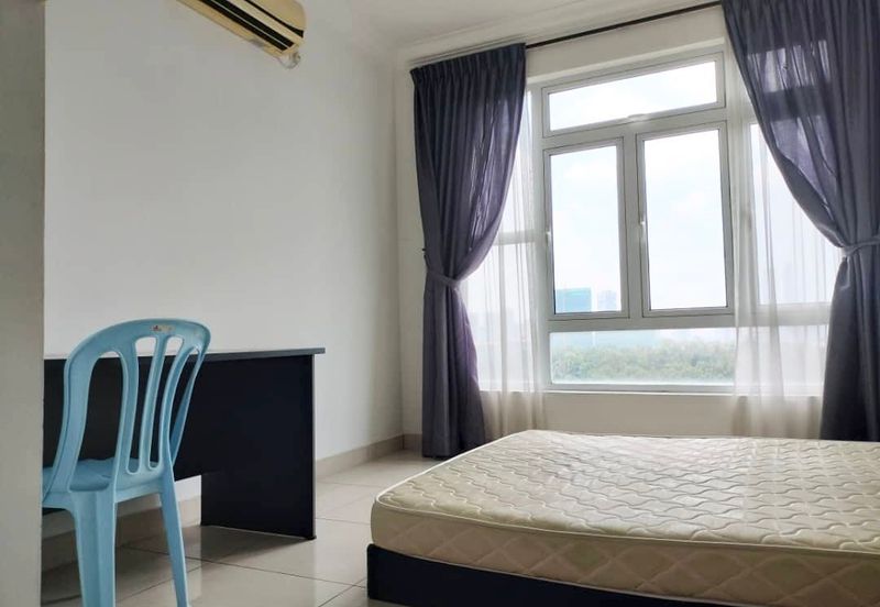 Golden Sands Seaview Residence