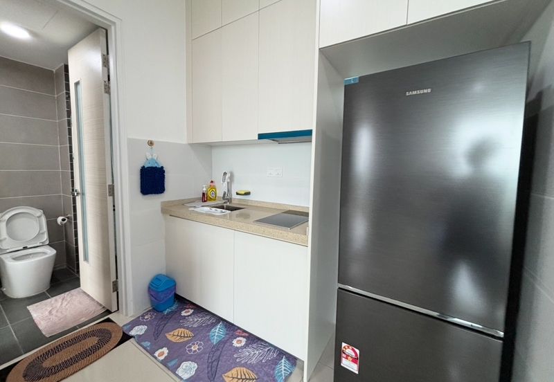 The M @ Medini Macrolink