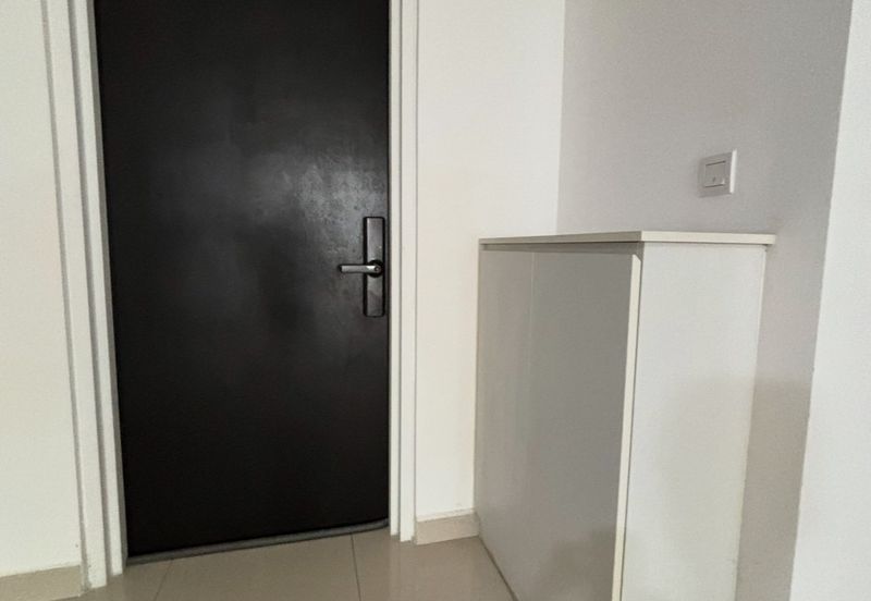 The M @ Medini Macrolink