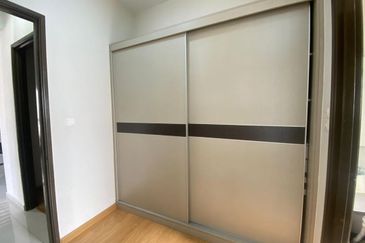 Baypoint @ Country Garden Danga Bay