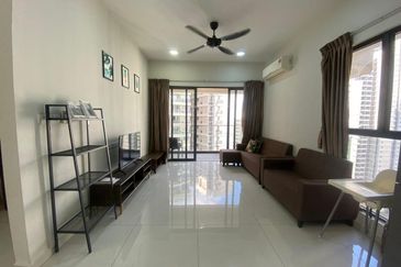 Baypoint @ Country Garden Danga Bay