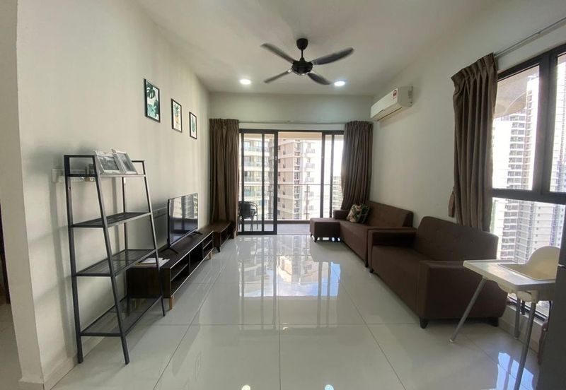 Baypoint @ Country Garden Danga Bay