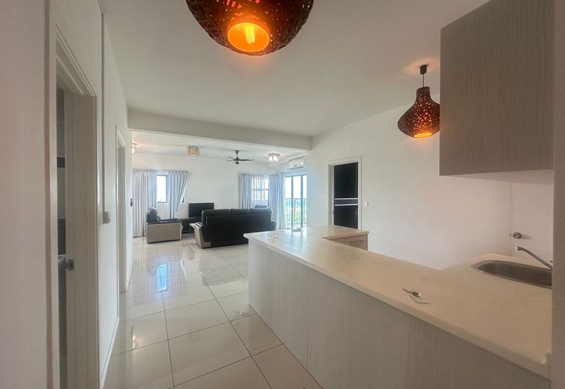 Ujana Executive Suites east Ledang for rent