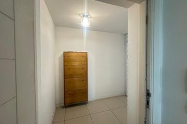 Ujana Executive Suites east Ledang for rent