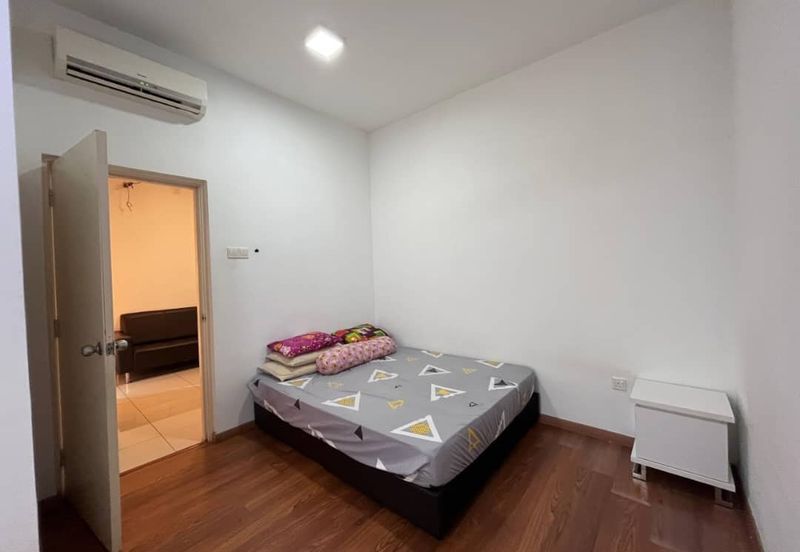 Nusa Heights (Nusa Puncak)