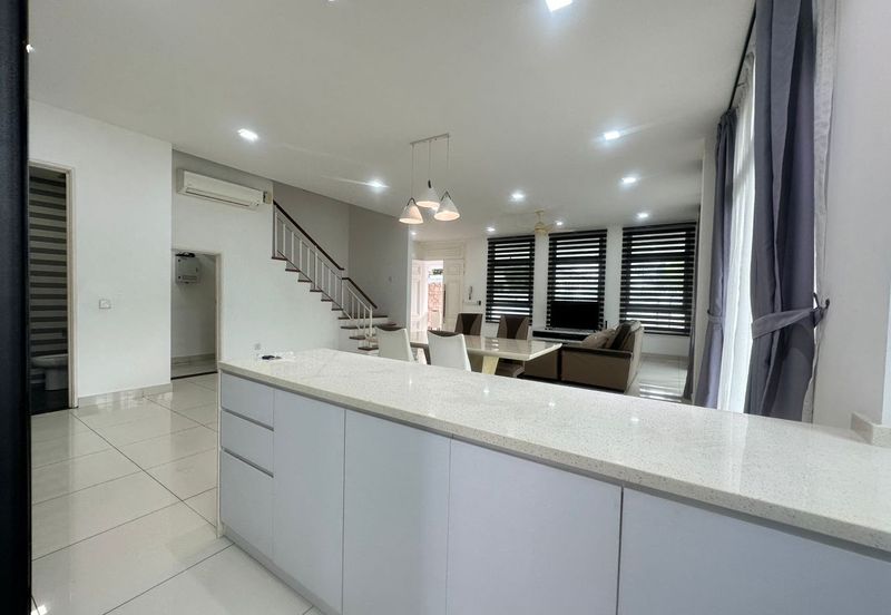 Featherstone @Eco Botanic