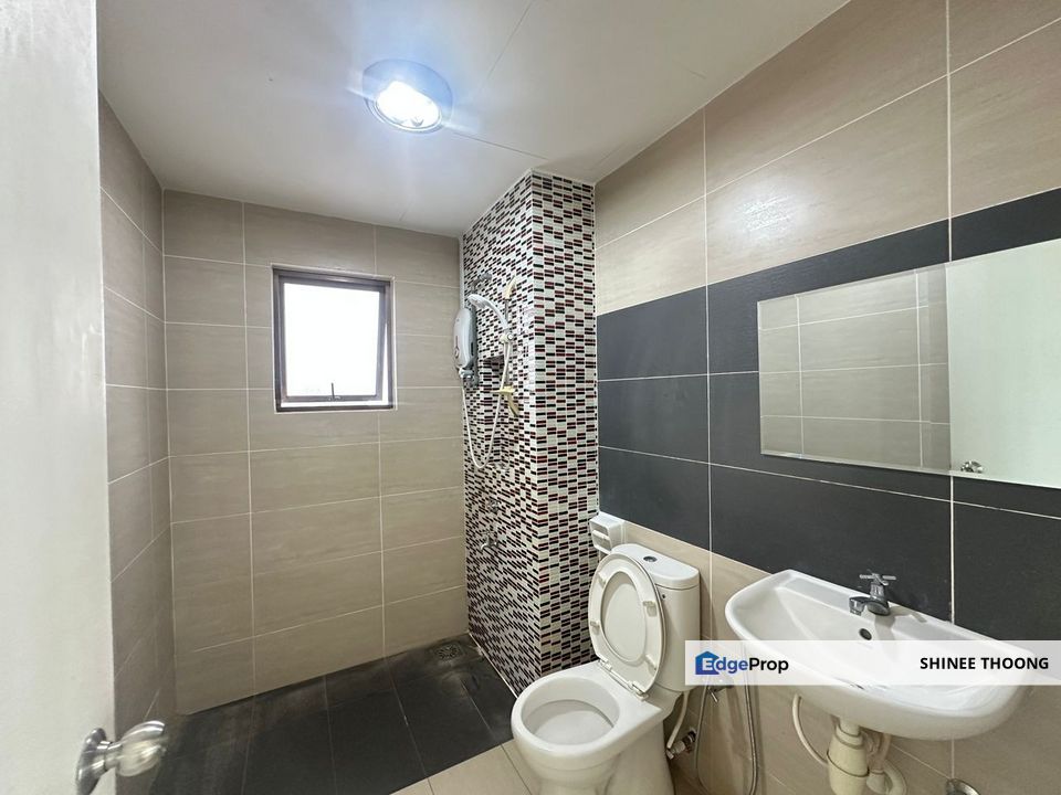 Ujana east ledang high floor unit for rent, Johor, East Ledang