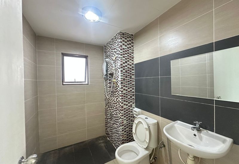 Ujana Executive Apartment