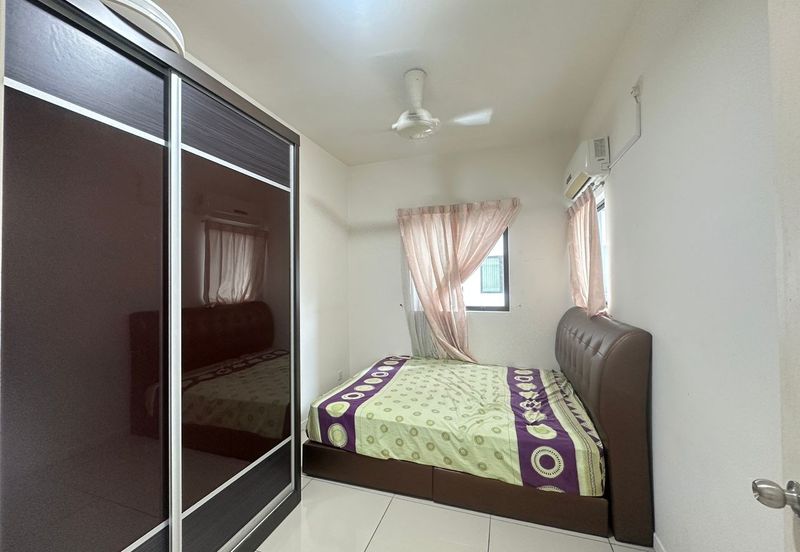 Ujana Executive Apartment