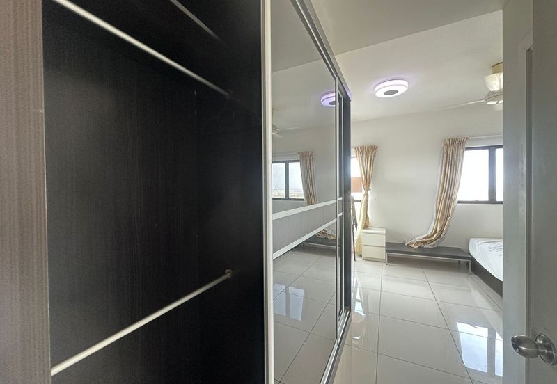 Ujana Executive Apartment