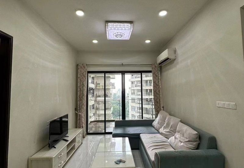 Baypoint @ Country Garden Danga Bay