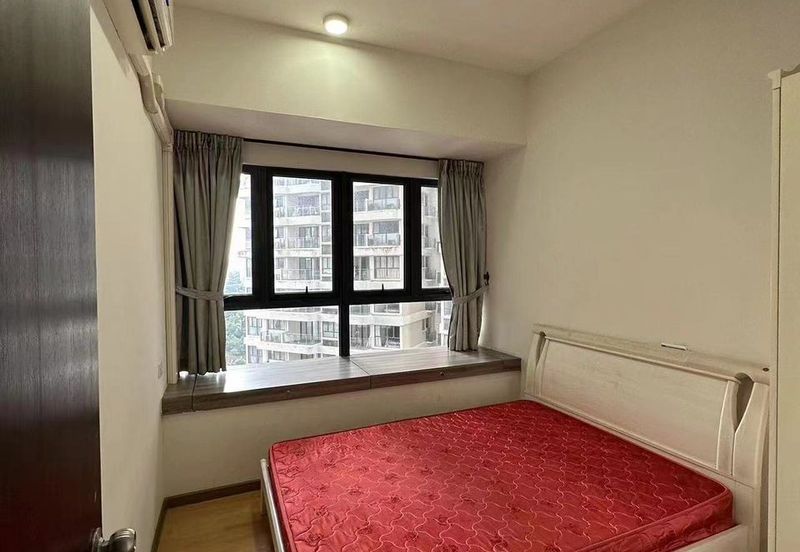 Baypoint @ Country Garden Danga Bay