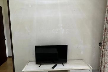 Baypoint @ Country Garden Danga Bay