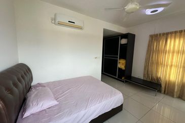 Ujana Executive Apartment