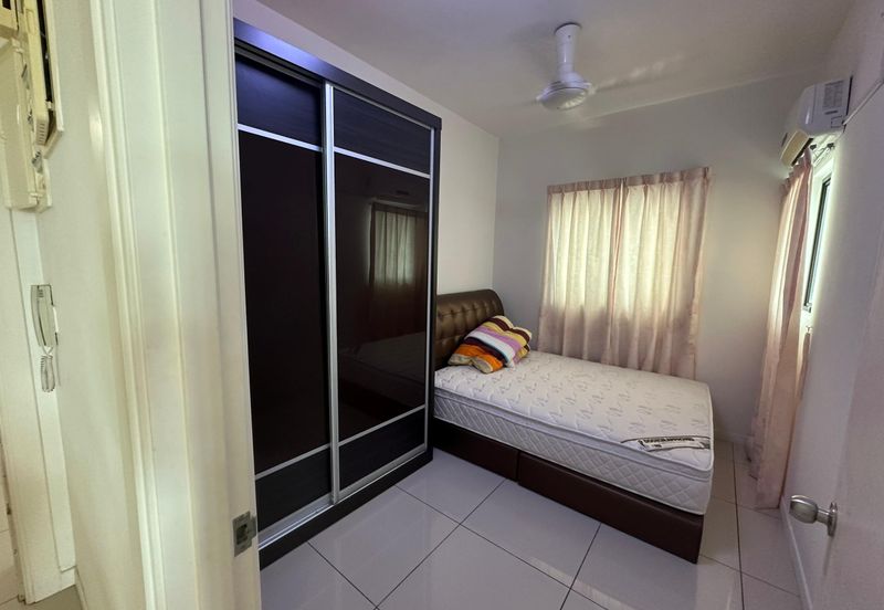 Ujana Executive Apartment