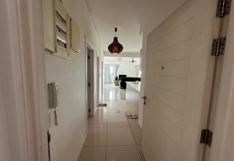 Ujana Executive Apartment